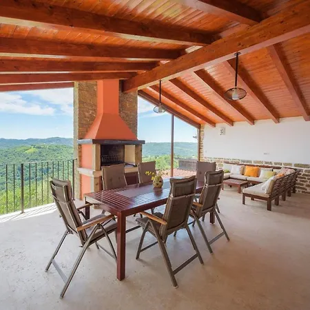Ferienhaus Villa Zamask *