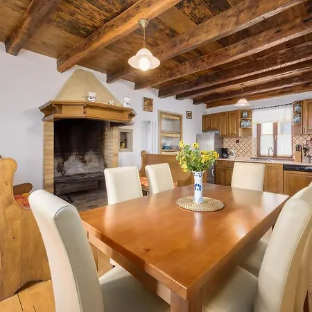 Villa Zamask *