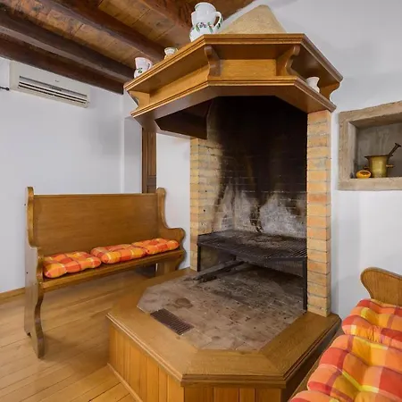 Villa Zamask